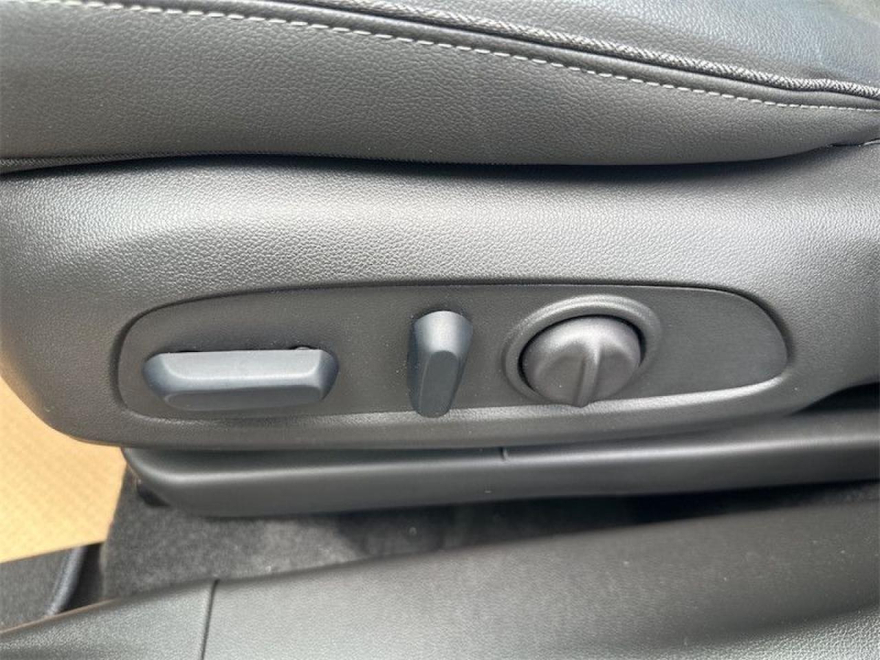 2025 Buick Encore GX Preferred AWD  - Low Mileage Photo5