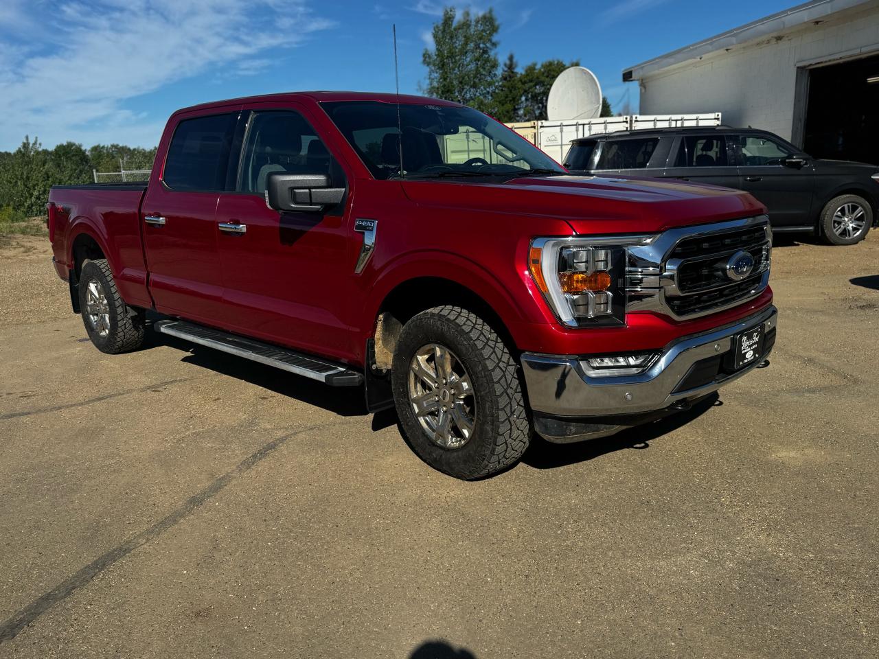 2022 Ford F-150 4x4 Supercrew-157 Photo1