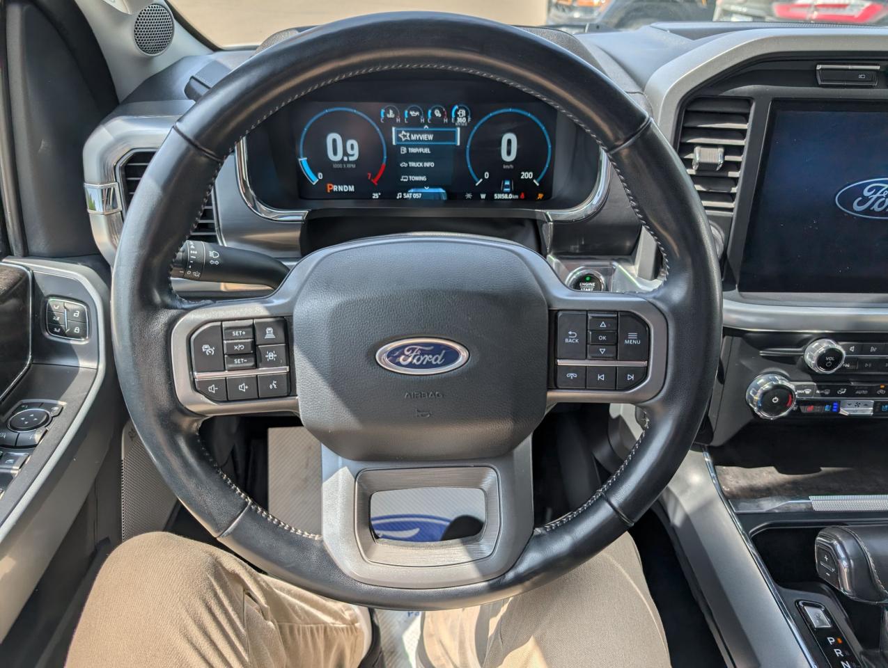 2022 Ford F-150 Lariat Photo5