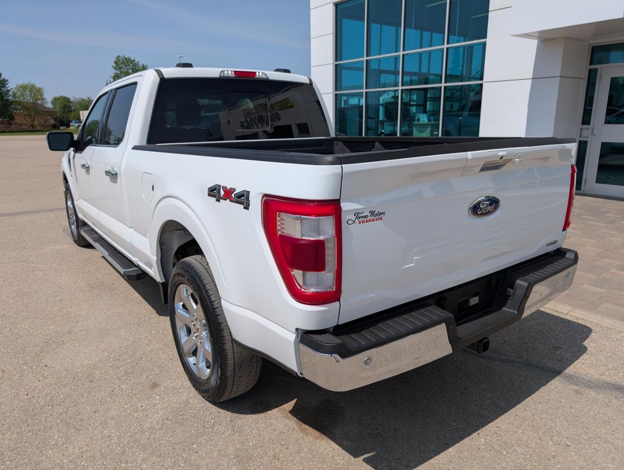 2022 Ford F-150 Lariat Photo5