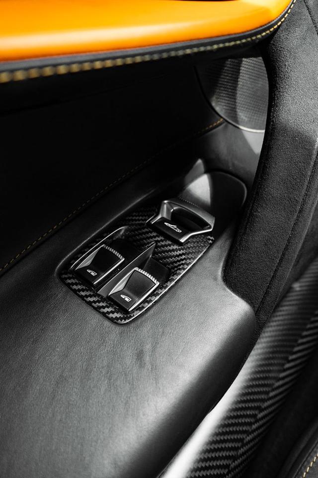 2018 McLaren 720S  Photo