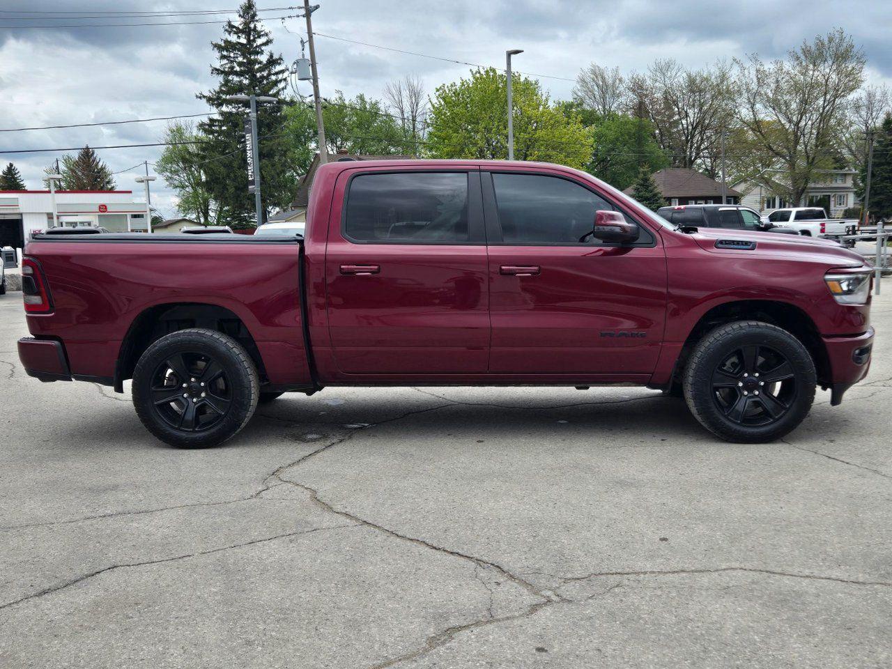 2024 RAM 1500 SPORT - Photo #4