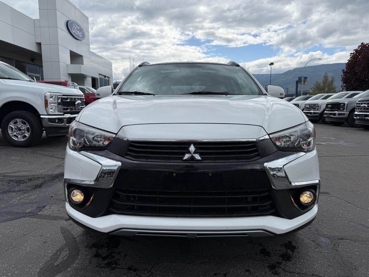 2016 Mitsubishi RVR GT Photo5