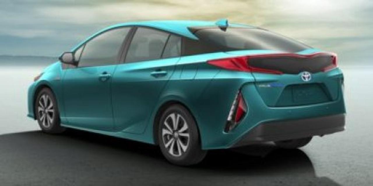 Used 2020 Toyota Prius Prime Upgrade for sale in Prince Albert, SK