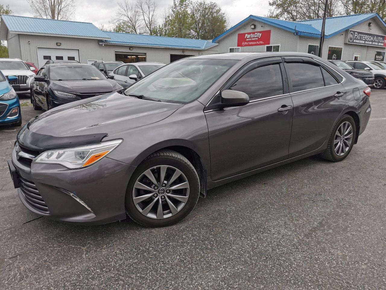 Used 2015 Toyota Camry XLE V6 for sale in Madoc, ON