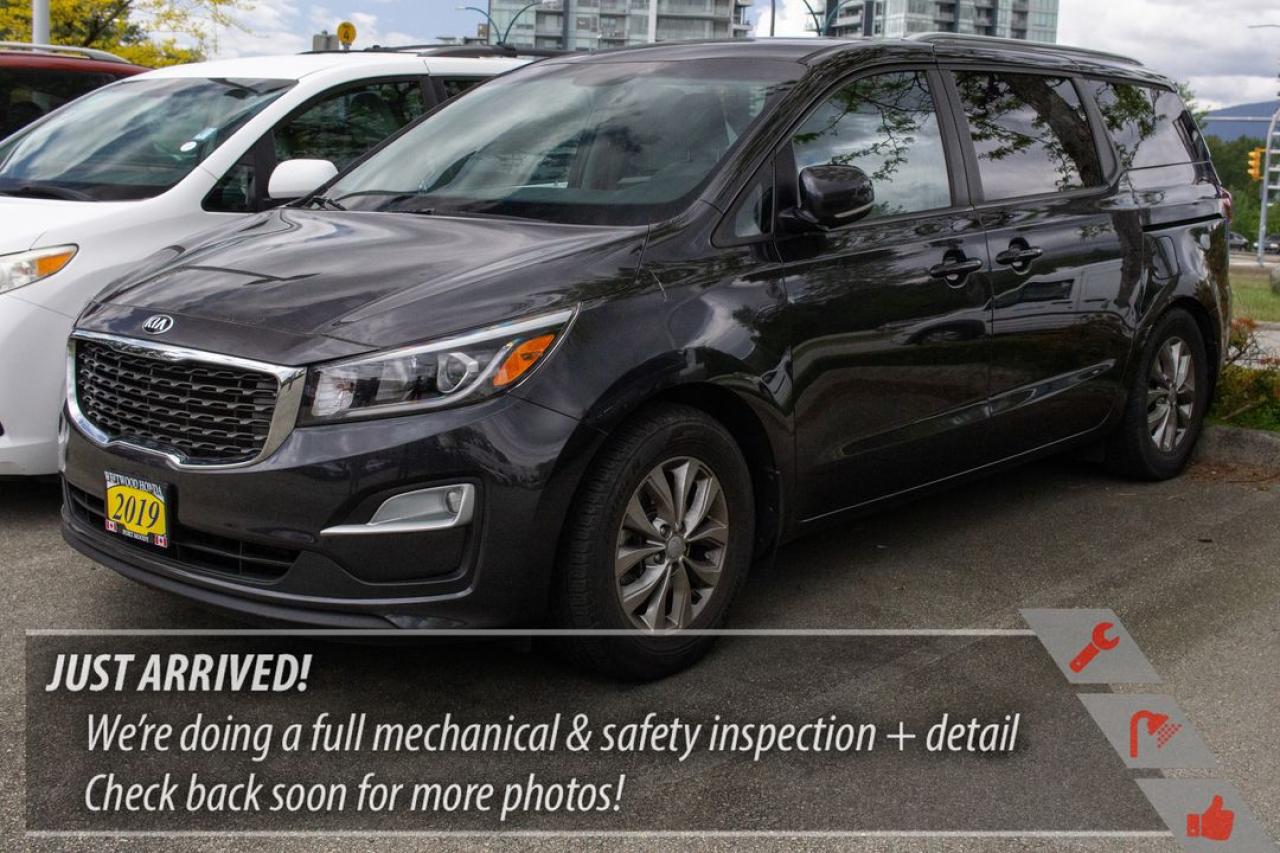 Used 2019 Kia Sedona LX for sale in Port Moody, BC