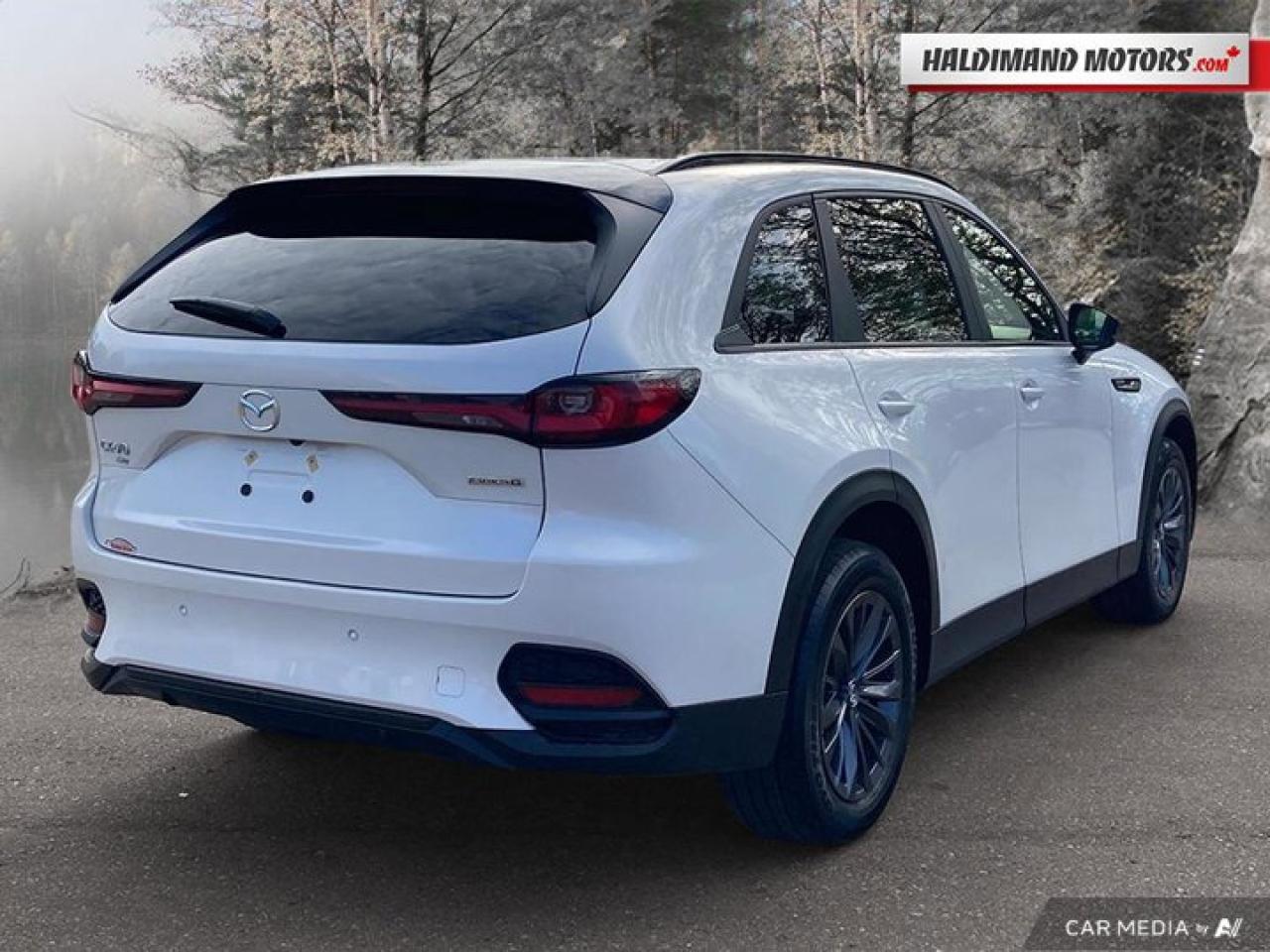 2025 Mazda CX-70 MHEV GS-L AWD | Leather | Adaptive Cruise | Sunroof Photo4