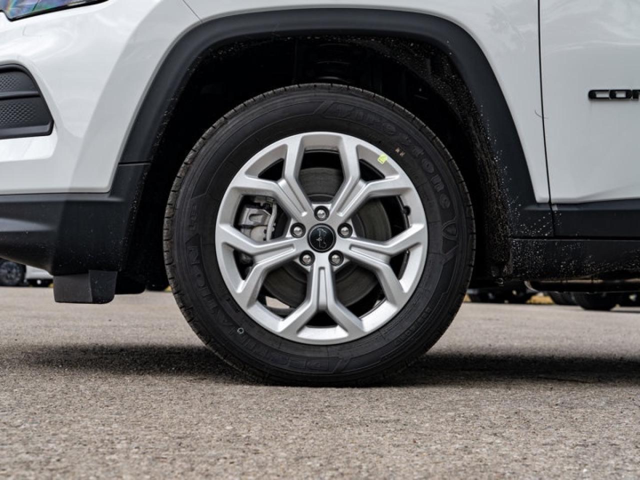 2025 Jeep Compass Sport Photo