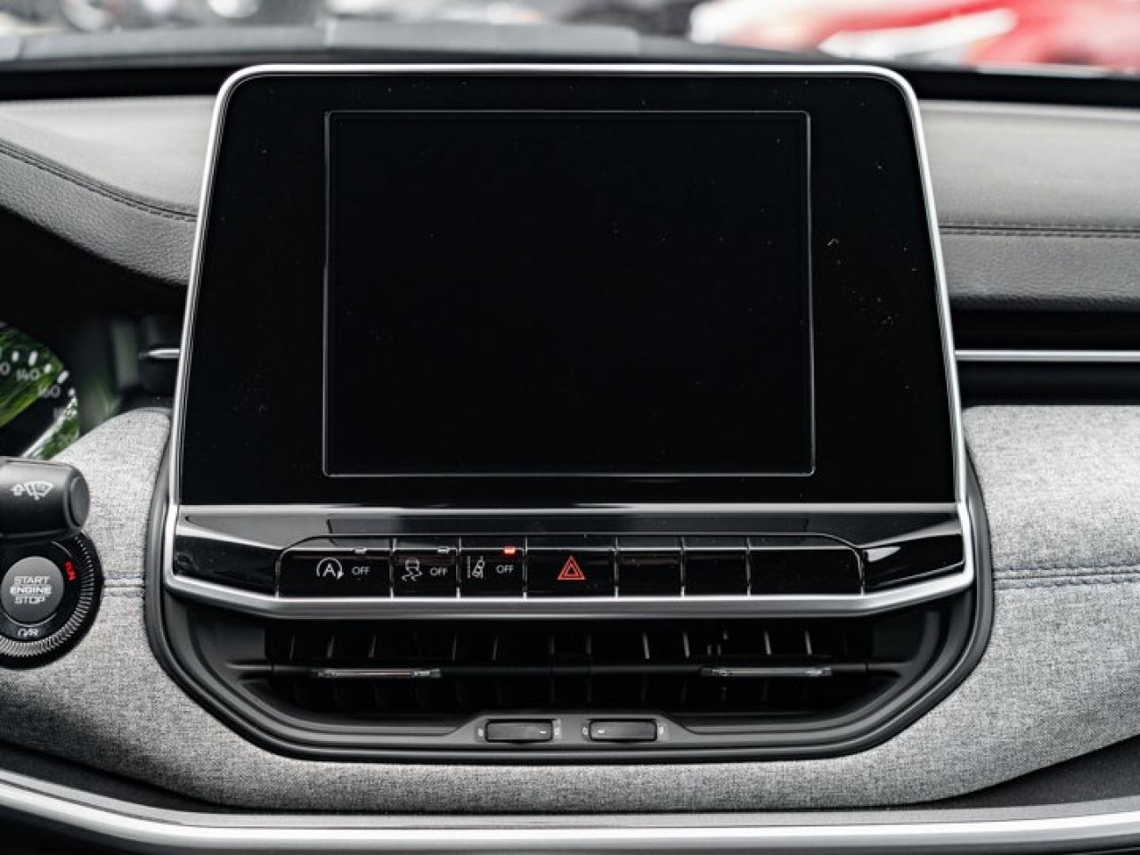 2025 Jeep Compass Sport Photo