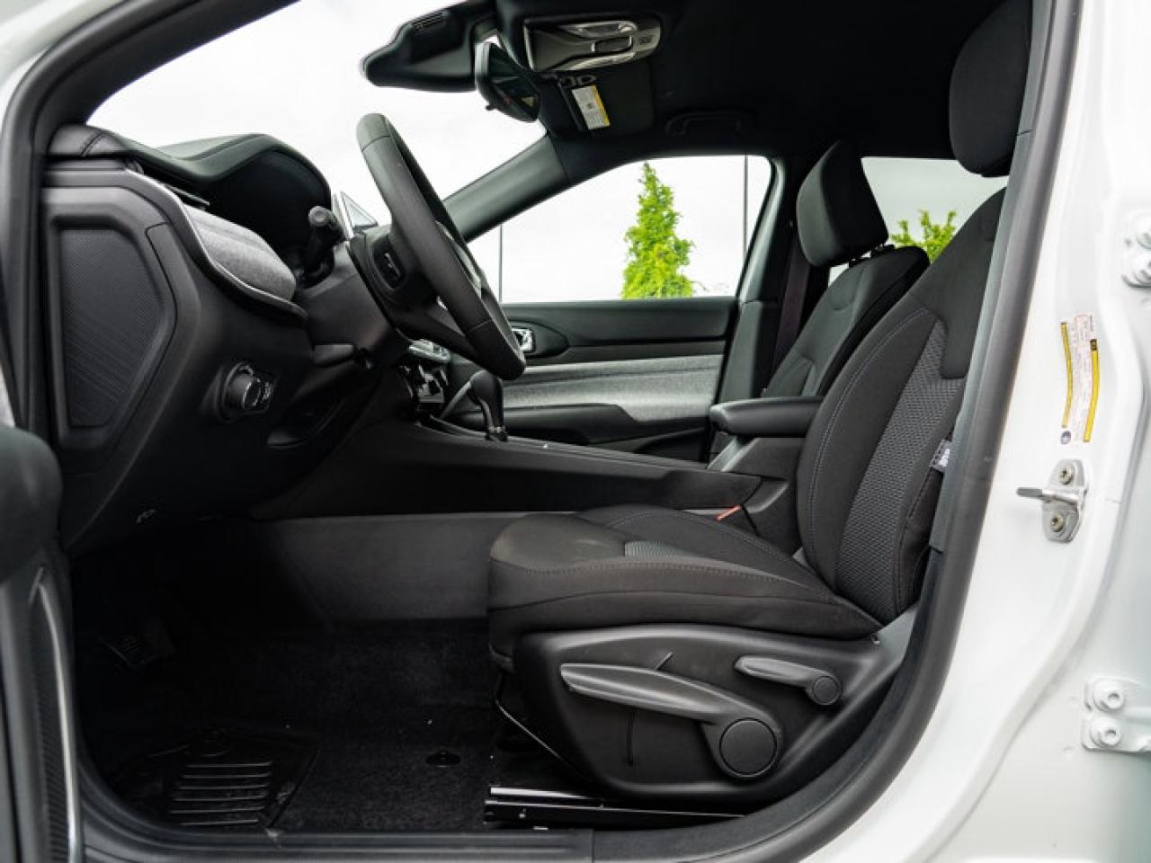 2025 Jeep Compass Sport Photo