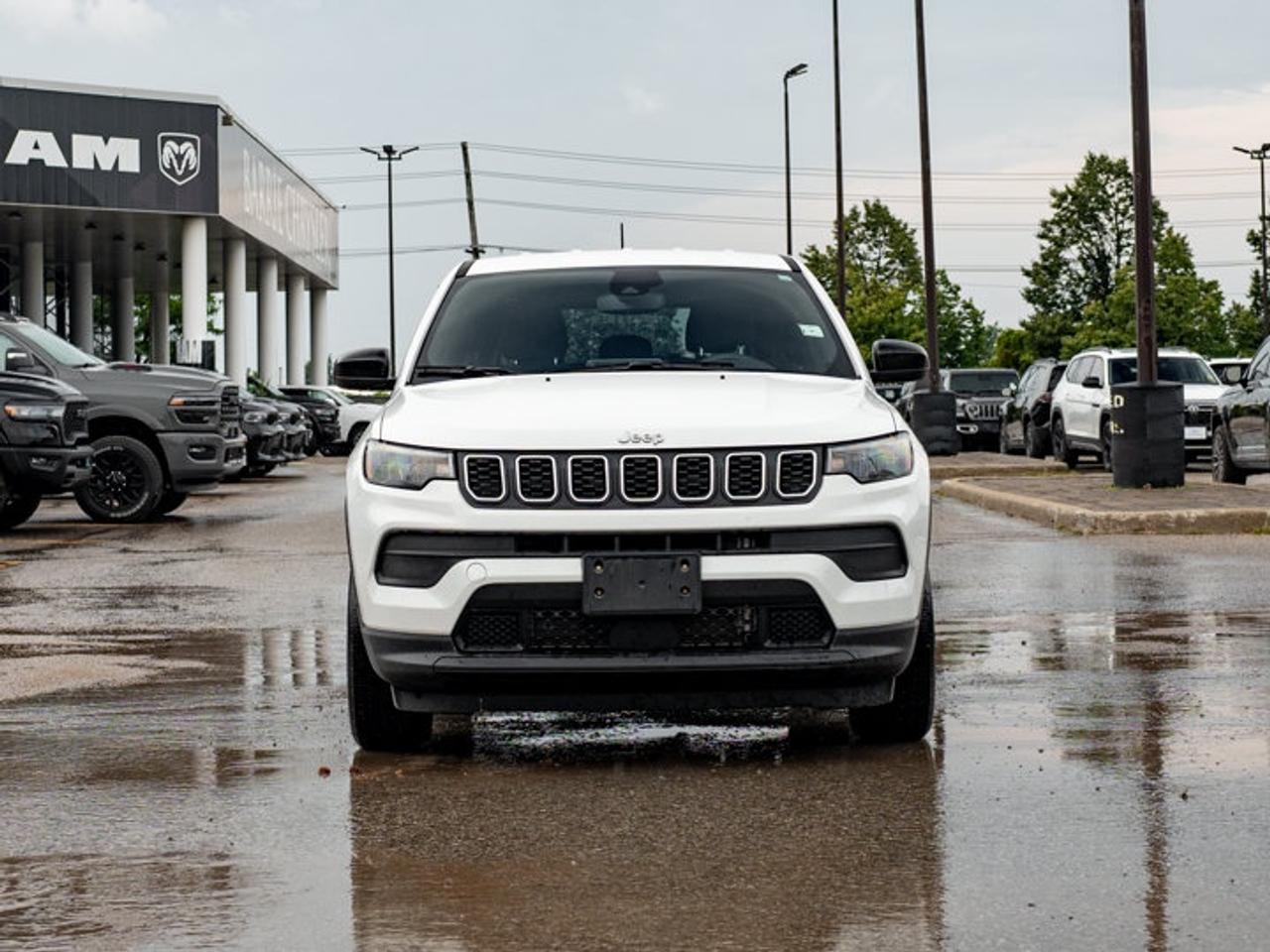 2025 Jeep Compass Sport Photo