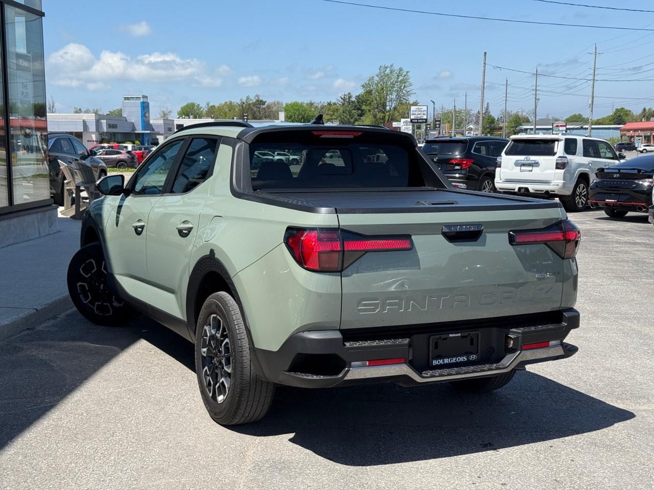 2022 Hyundai Santa Cruz Preferred AWD w/Trend Pkg Photo4