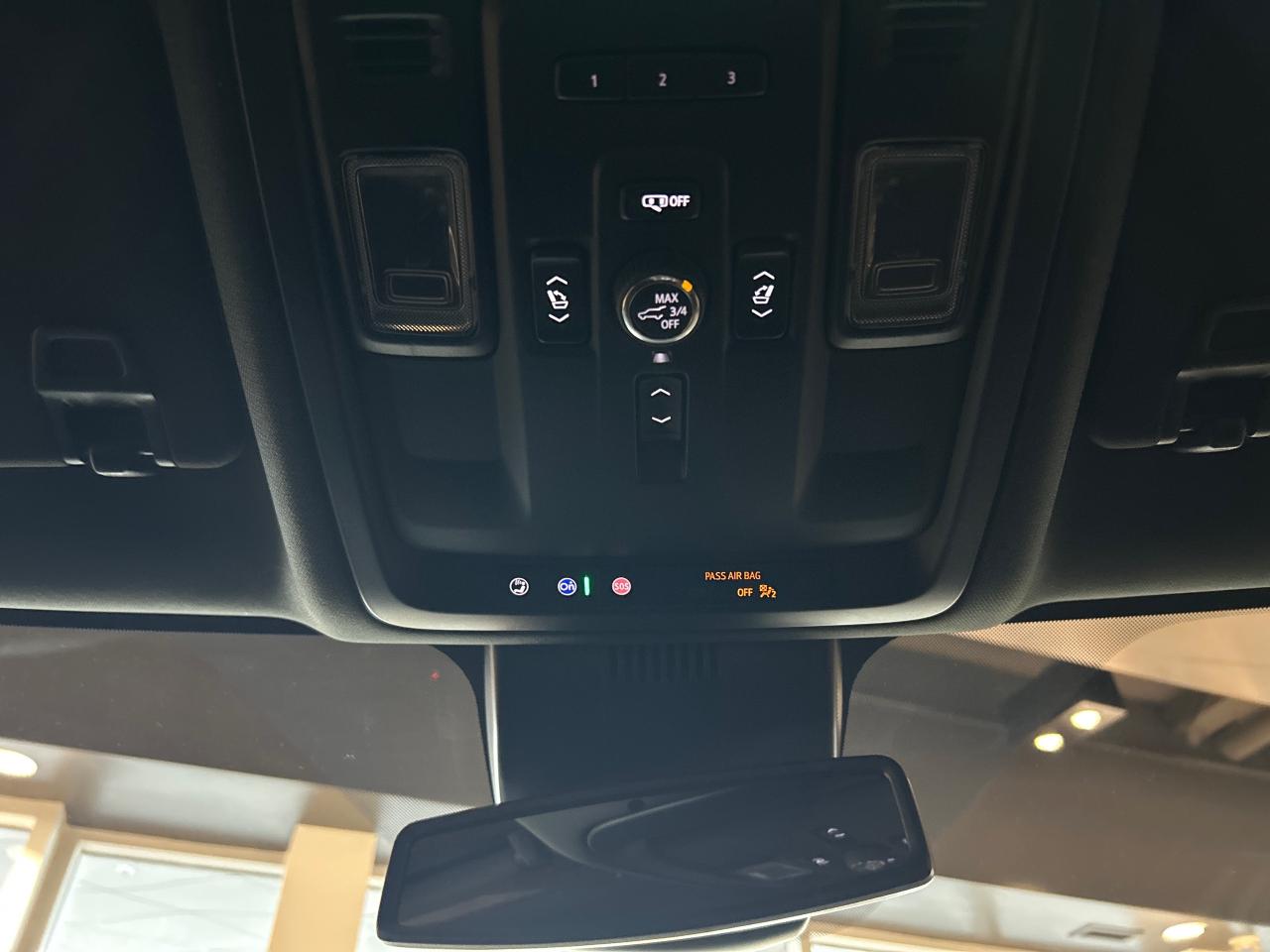 2024 GMC Yukon XL 4WD 4DR DENALI Photo