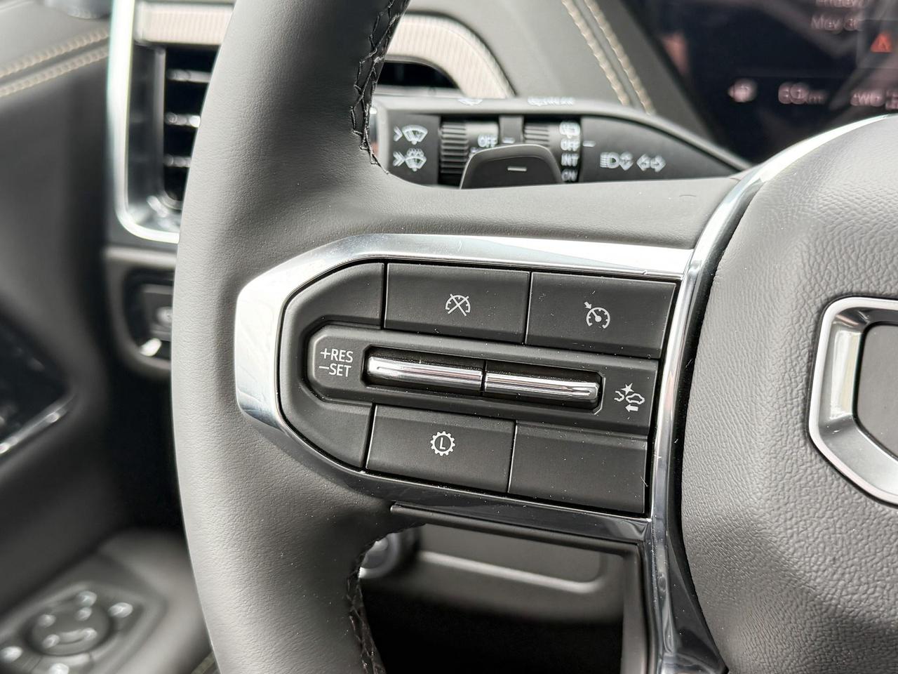 2025 GMC Yukon Elevation 5.3L V8 WITH REMOTE START/ENTRY, HEATED SEATS, HEATED STEERING WHEEL, POWER LIFTGATE, HD SURROUND VISION, BOSE SPEAKER SYSTEM Photo