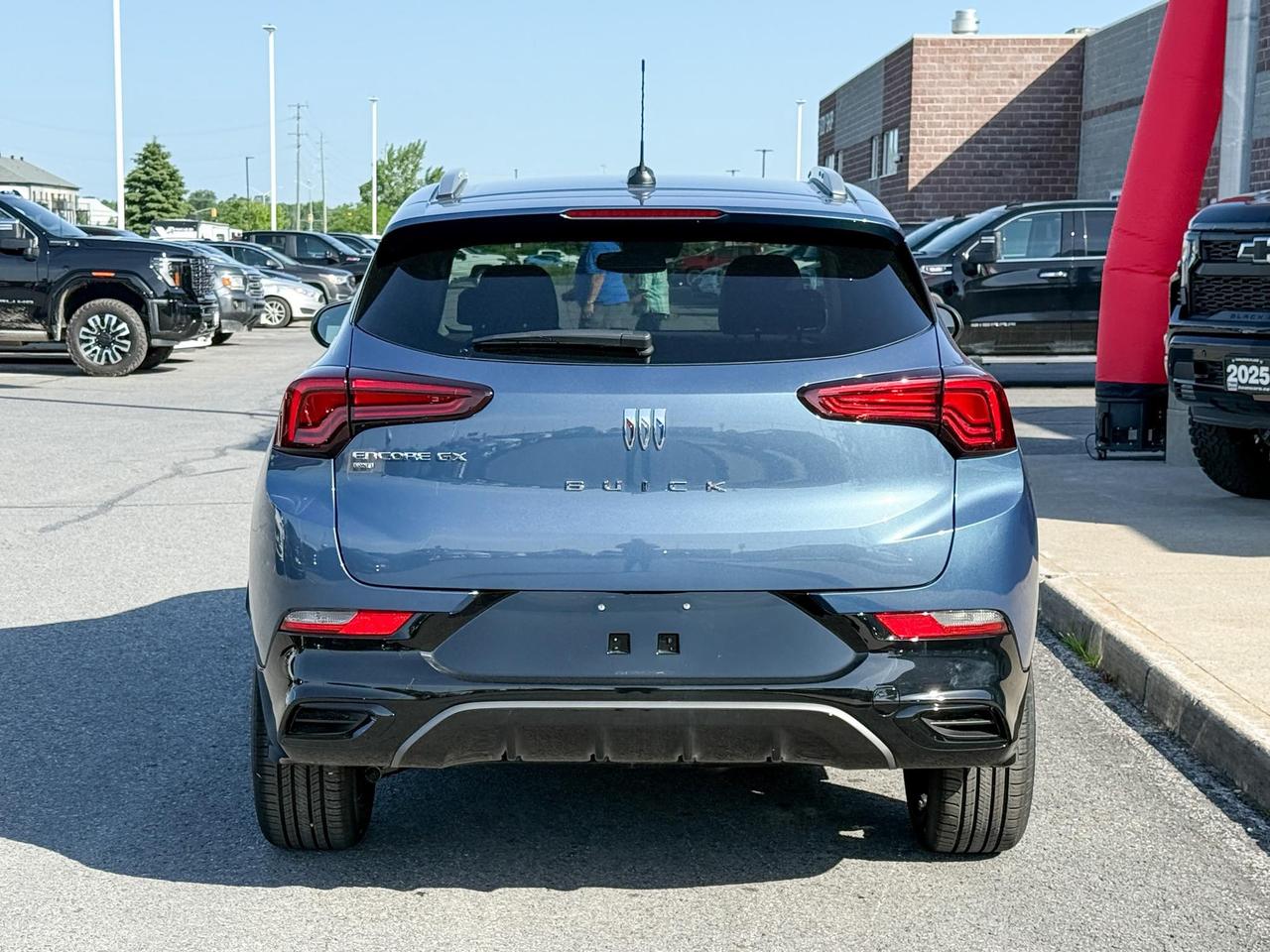 2025 Buick Encore GX Sport Touring 1.3L 3CYL WITH REMOTE START/ENTRY, HEATED SEATS, HEATED STEERING WHEEL, HD REAR VISION CAMERA, APPLE CARPLAY AND ANDROID AUTO Photo