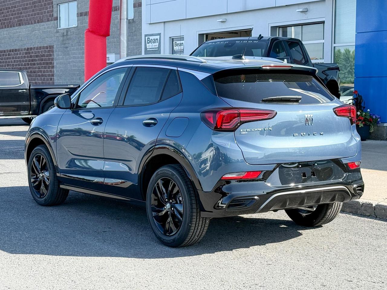 2025 Buick Encore GX Sport Touring 1.3L 3CYL WITH REMOTE START/ENTRY, HEATED SEATS, HEATED STEERING WHEEL, HD REAR VISION CAMERA, APPLE CARPLAY AND ANDROID AUTO Photo