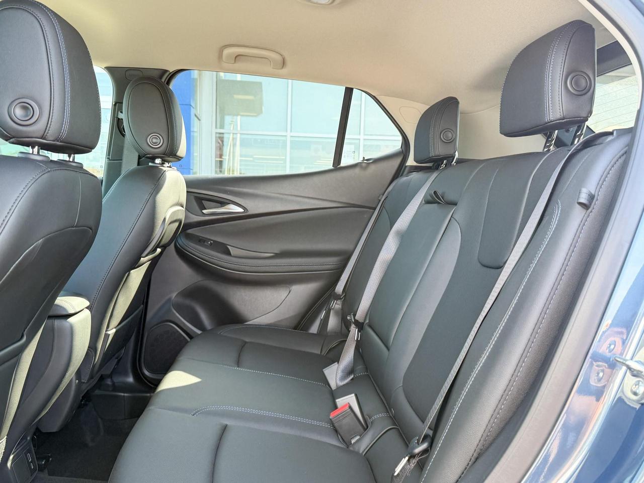 2025 Buick Encore GX Sport Touring 1.3L 3CYL WITH REMOTE START/ENTRY, HEATED SEATS, HEATED STEERING WHEEL, HD REAR VISION CAMERA, APPLE CARPLAY AND ANDROID AUTO Photo