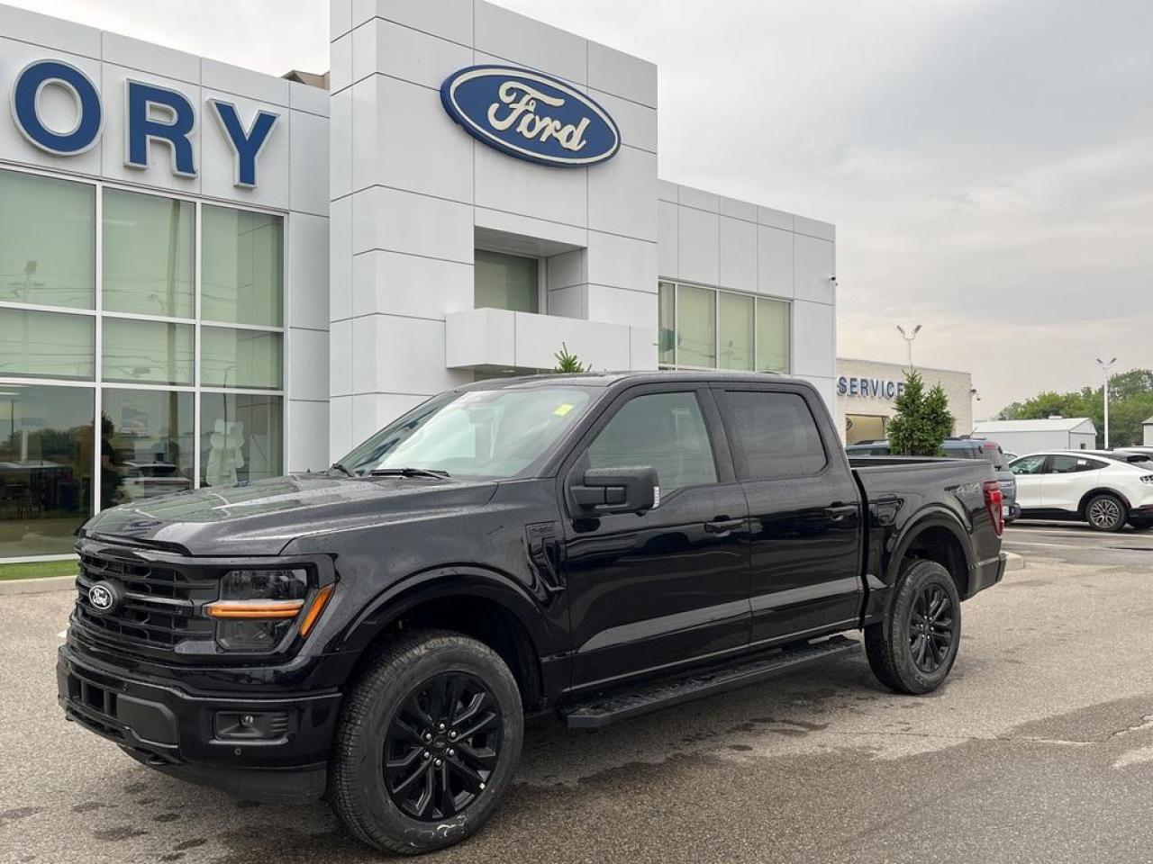New 2025 Ford F-150 XLT for sale in Chatham, ON