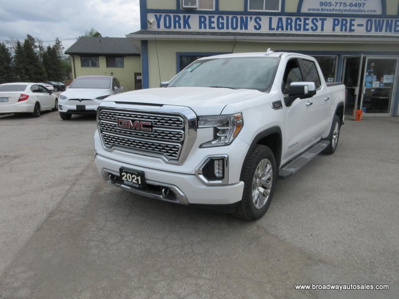 2021 GMC Sierra 1500 LOADED DENALI-PACKAGE 5 PASSENGER 3.0L - DURAMAX.. 4X4.. CREW-CAB.. SHORTY.. NAVIGATION.. LEATHER.. HEATED/AC SEATS.. BACK-UP CAMERA.. Photo