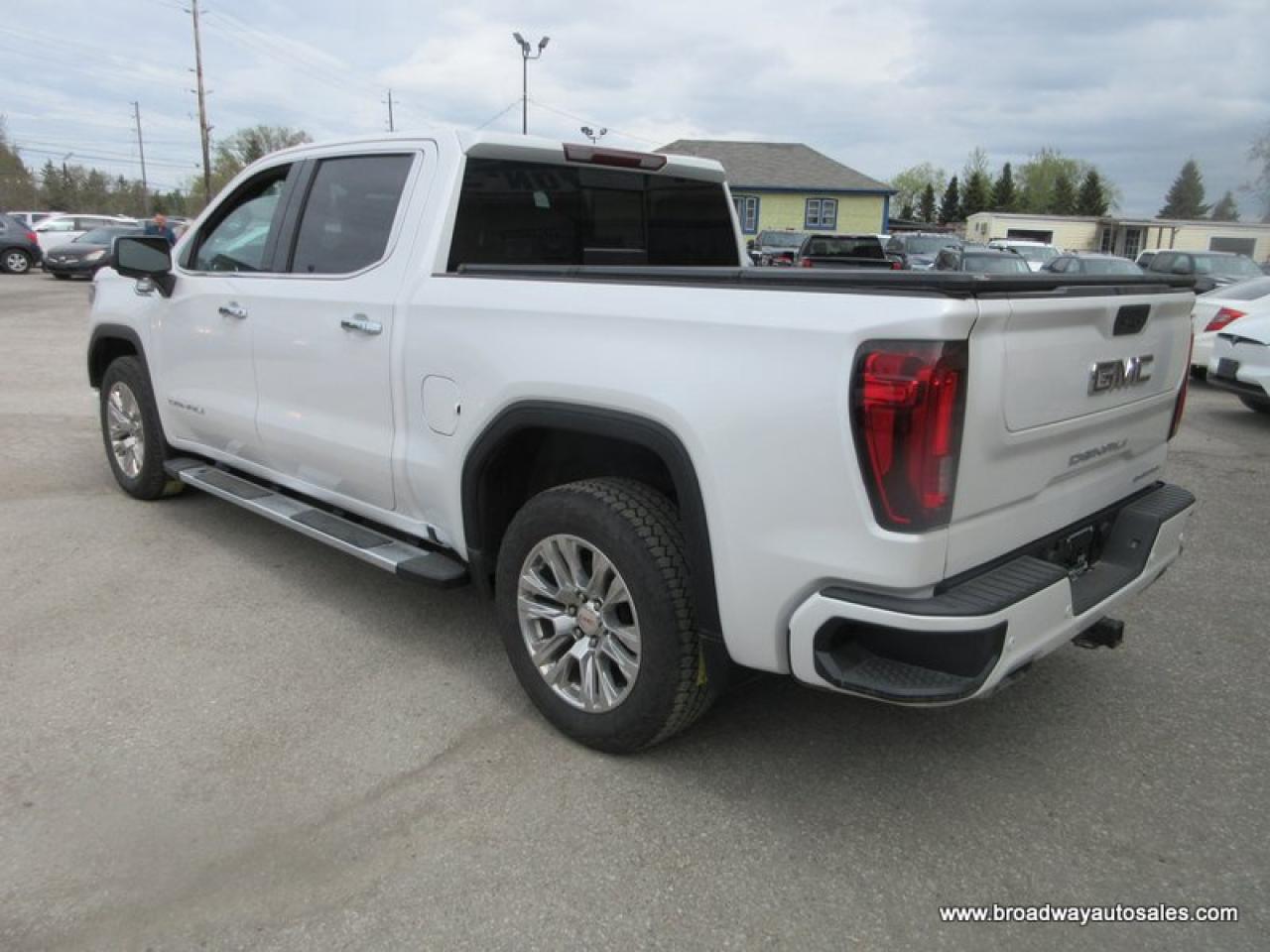 2021 GMC Sierra 1500 LOADED DENALI-PACKAGE 5 PASSENGER 3.0L - DURAMAX.. 4X4.. CREW-CAB.. SHORTY.. NAVIGATION.. LEATHER.. HEATED/AC SEATS.. BACK-UP CAMERA.. Photo