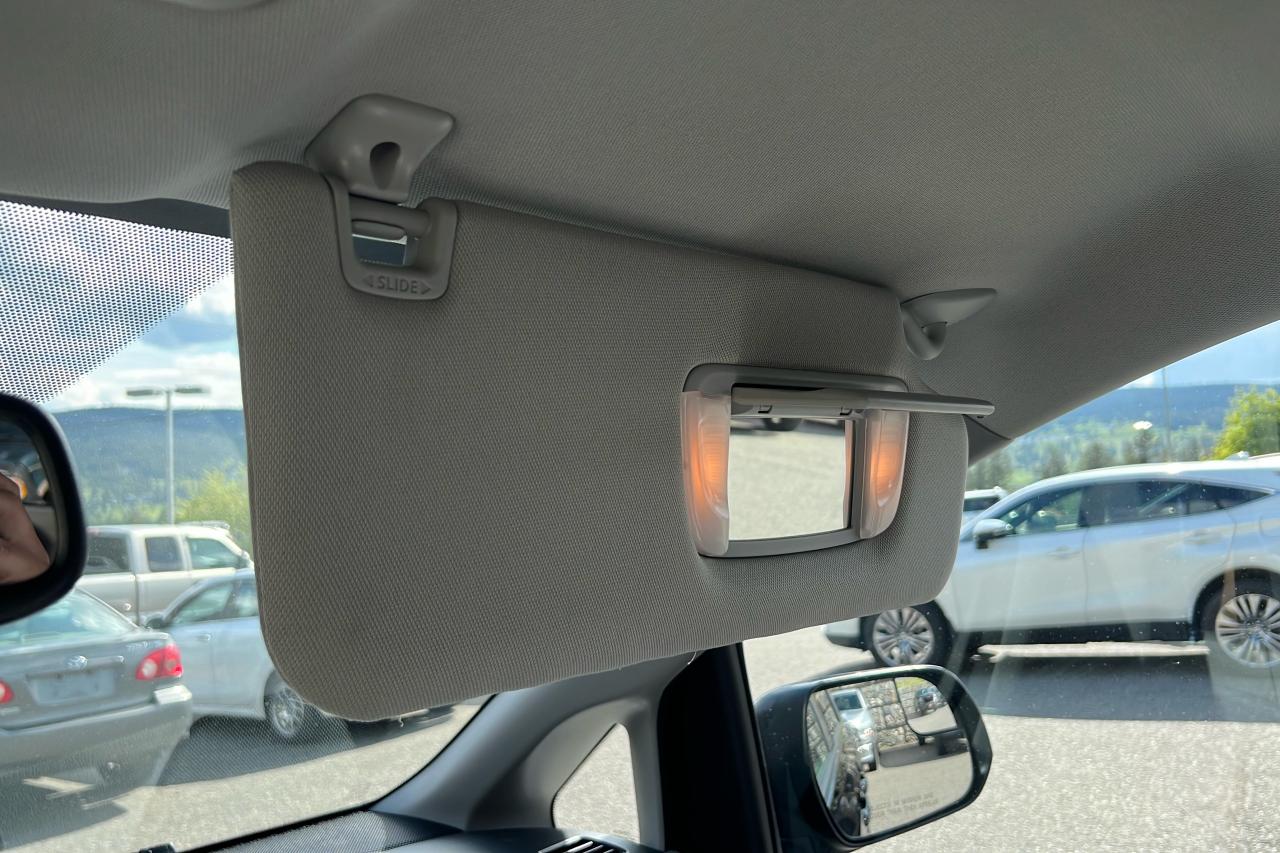 2020 Toyota Sienna LE AWD 7 PASS Photo