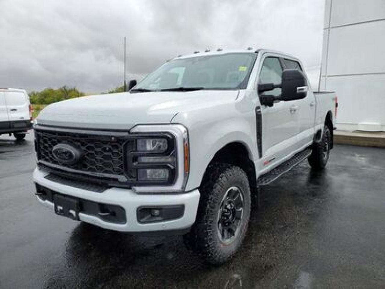 New 2025 Ford F-350 LARIAT W/ 360 DEGREE CAMERA for sale in Moose Jaw, SK