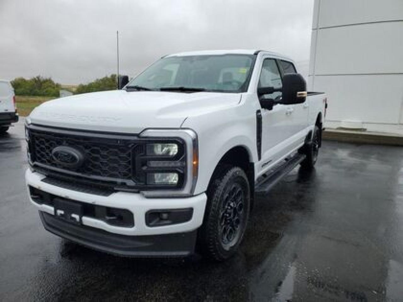 New 2025 Ford F-350 XLT for sale in Moose Jaw, SK