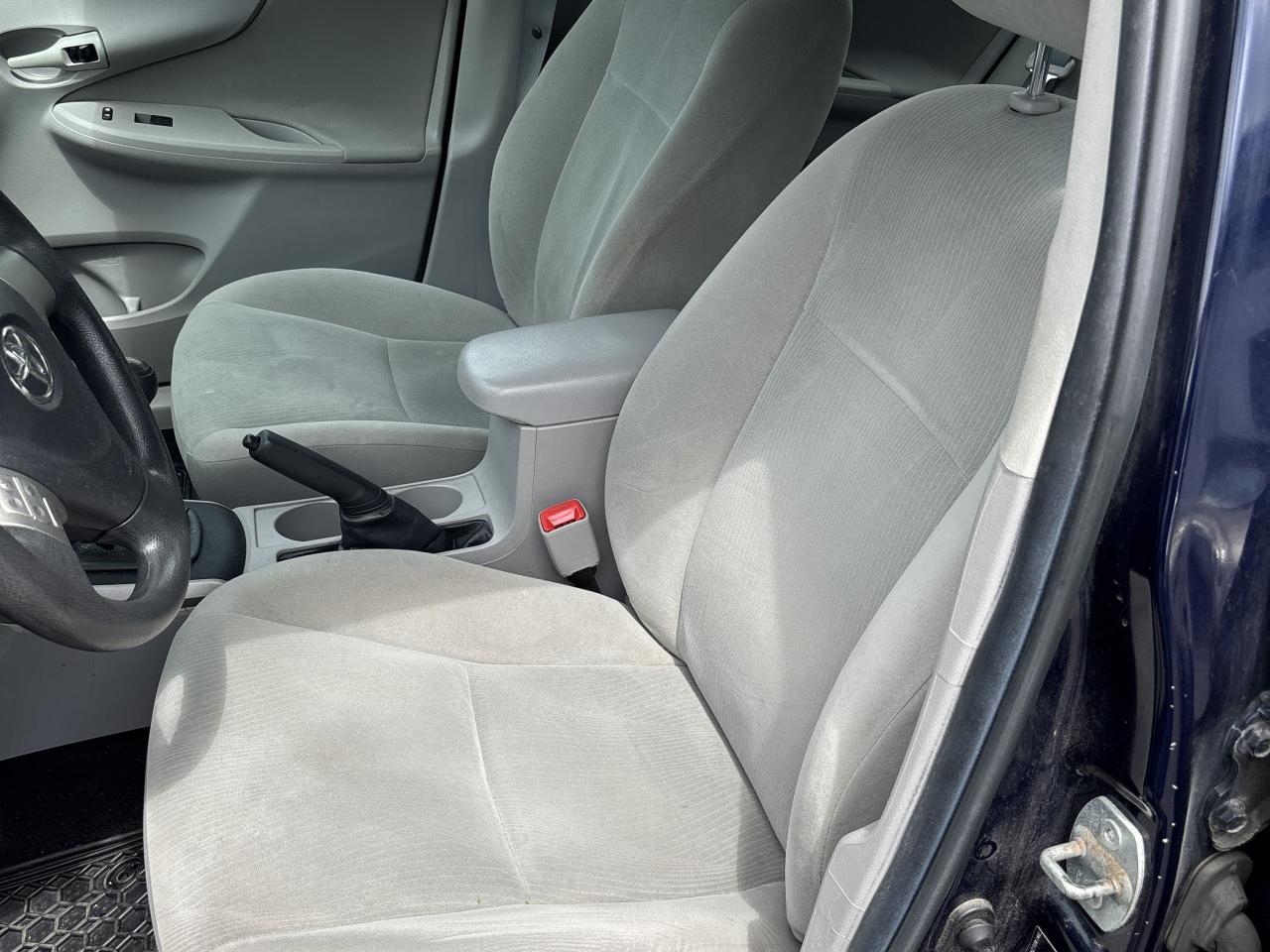 2012 Toyota Corolla CE Manual Photo12