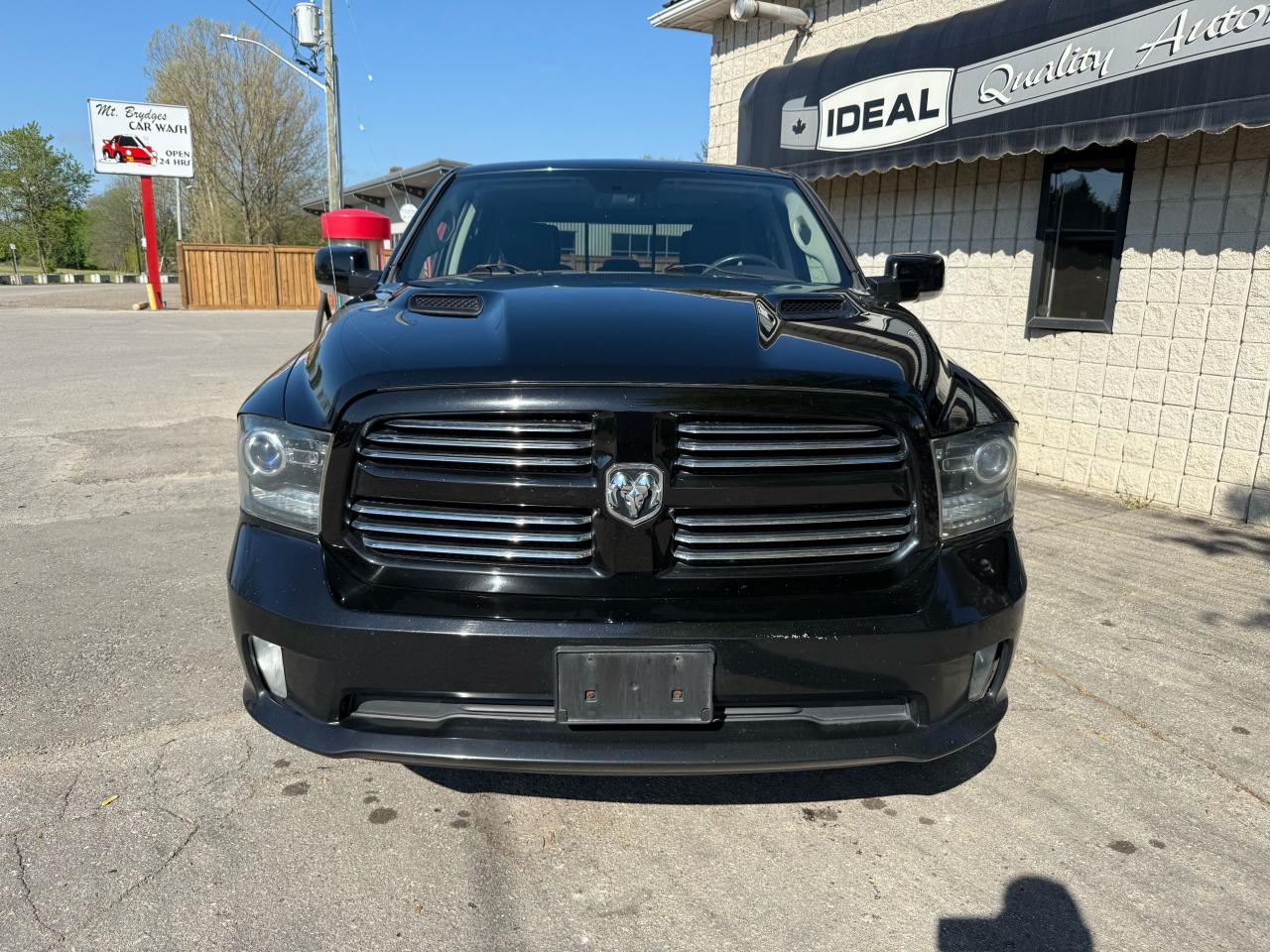 2013 RAM 1500 SPORT - Photo #2