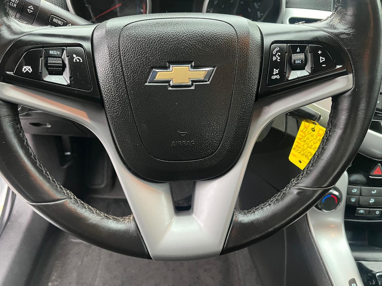 2014 Chevrolet Cruze 1LT- - Photo #21