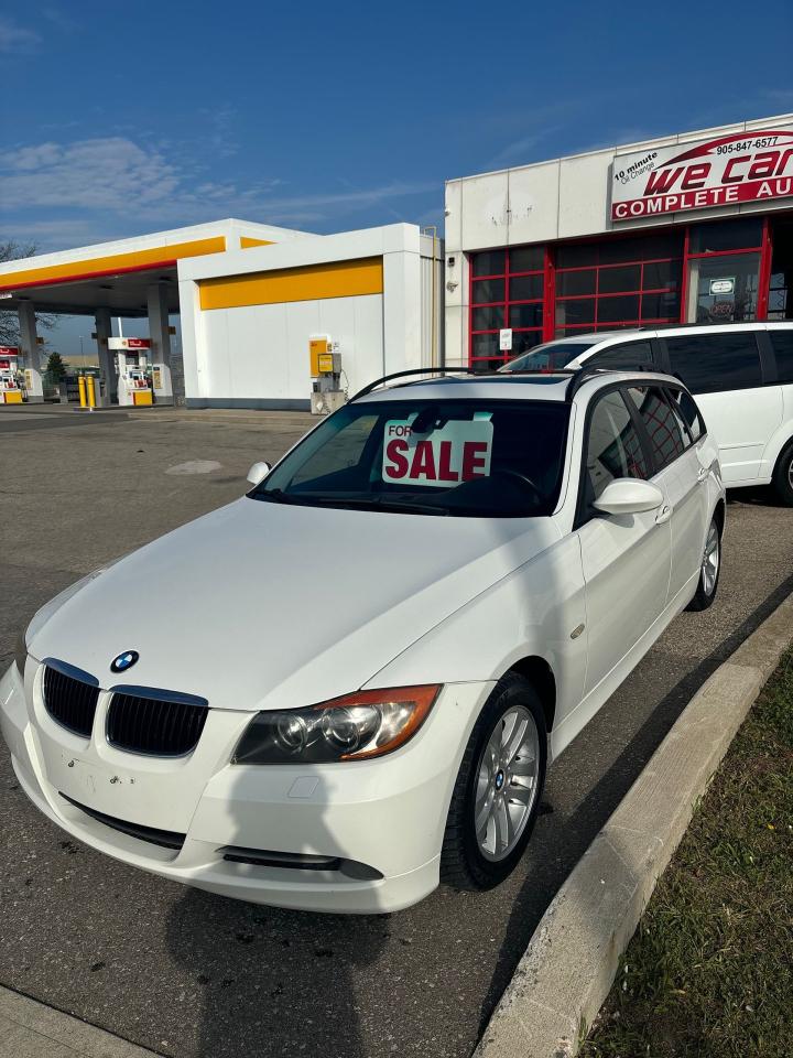 2008 BMW 3 Series 4dr Touring Wgn 328xi AWD - Photo #2