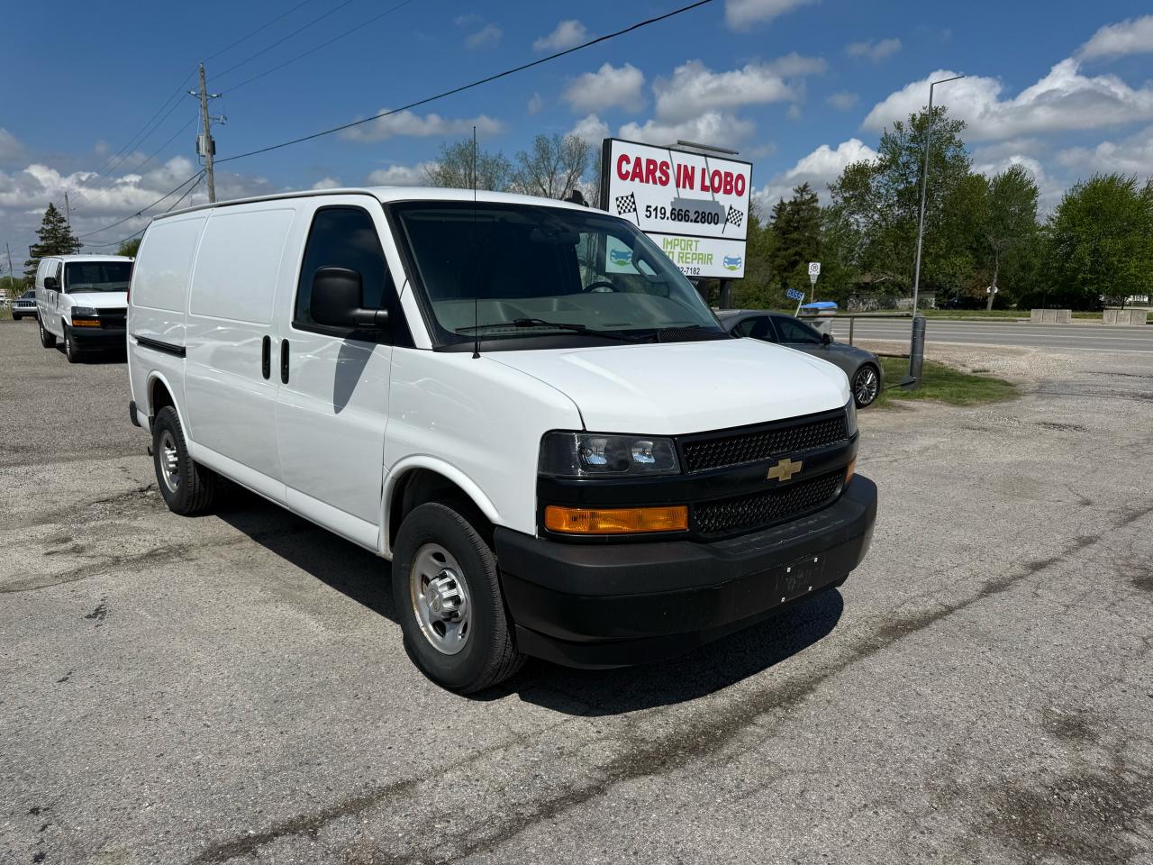 Used 2023 Chevrolet Express Cargo Van 2500 4.3L for sale in Komoka, ON