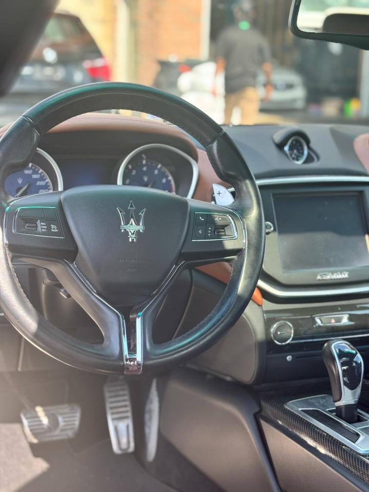 2015 Maserati Ghibli S Q4 - Photo #17