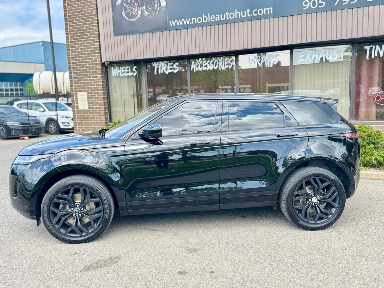 2020 Land Rover Range Rover Evoque S Photo2