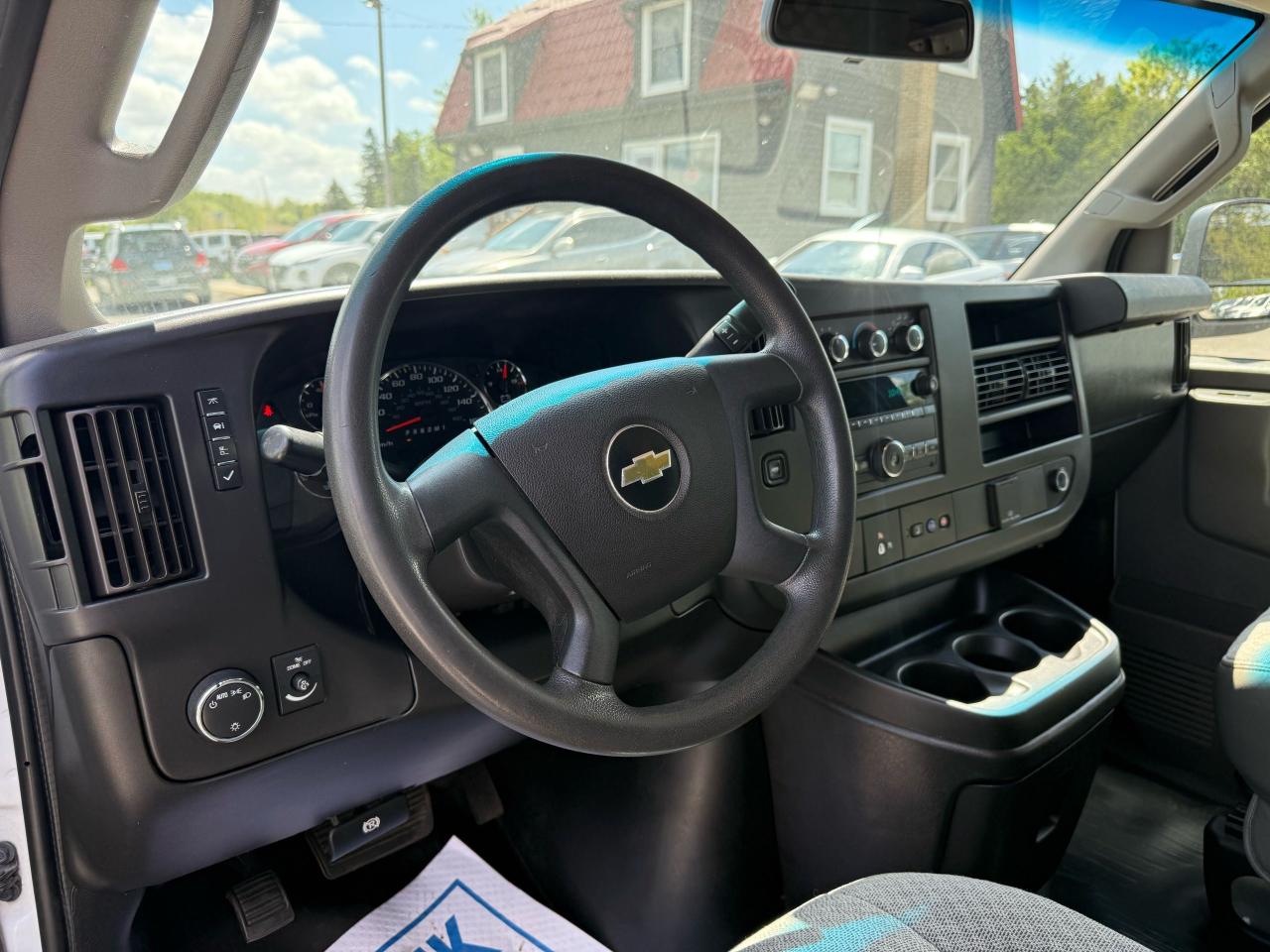 2021 Chevrolet Express Cargo Van 2500 4.3L CERTIFIED Photo10