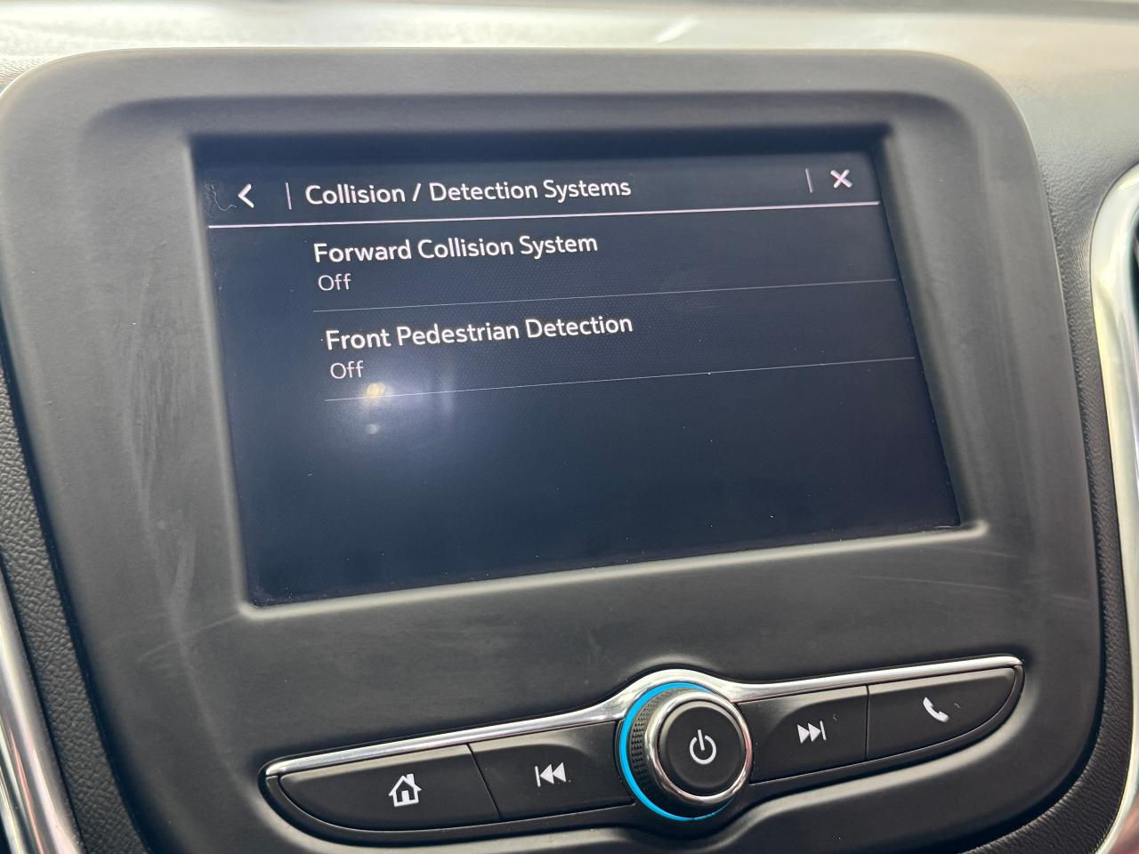 2022 Chevrolet Equinox LS+New Tires & Brakes+Collision Alert+CLEAN CARFAX Photo37