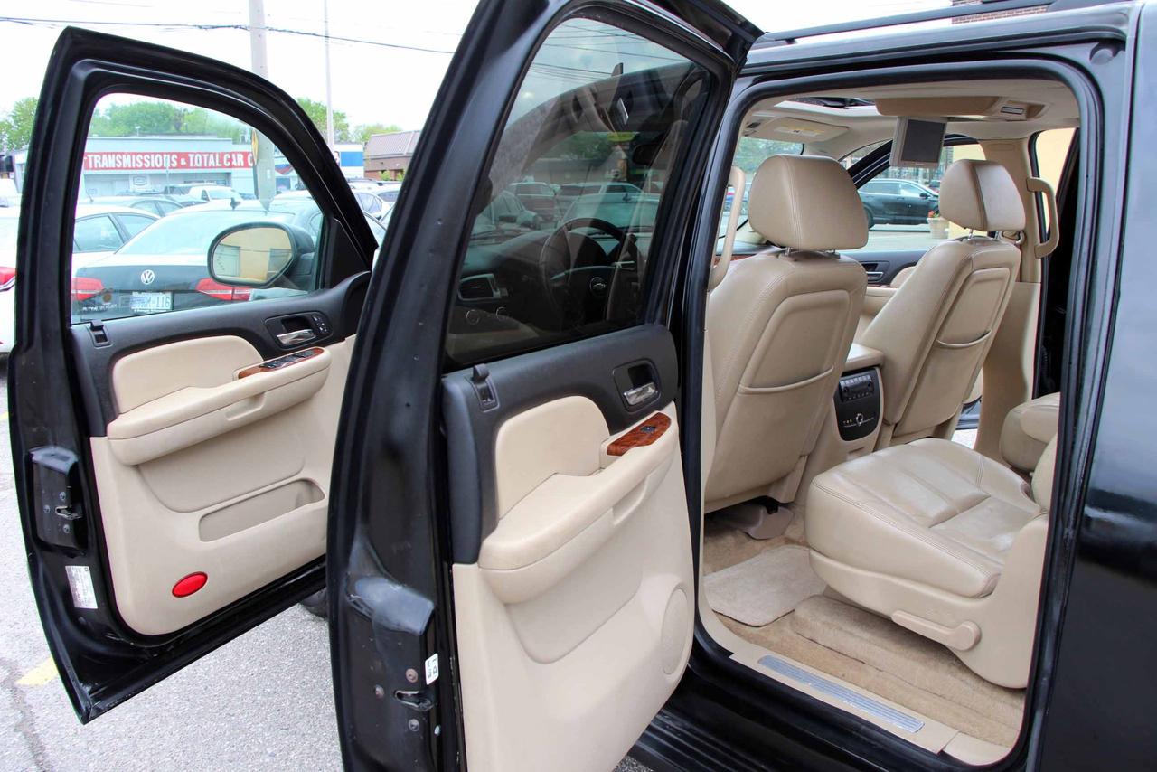 2007 Chevrolet Suburban LT1 Photo
