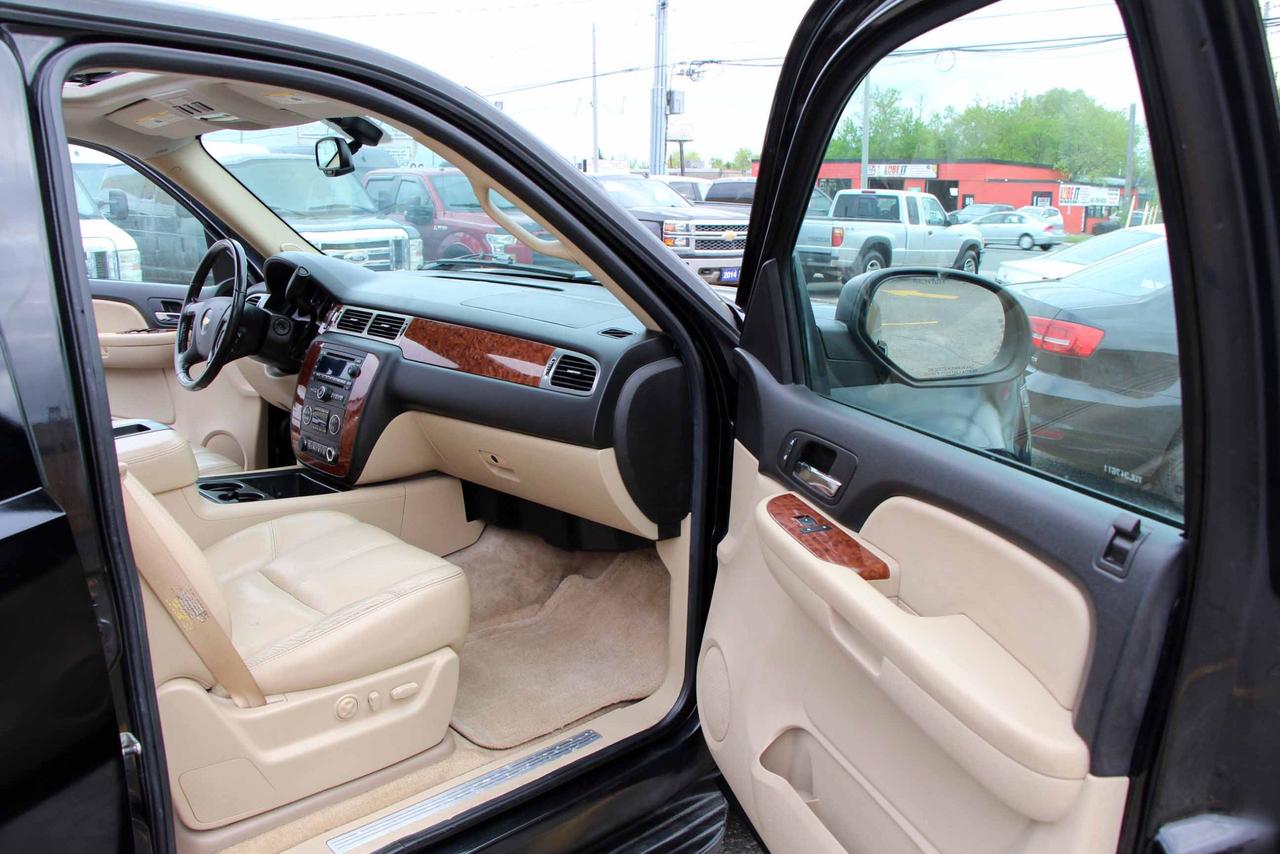 2007 Chevrolet Suburban LT1 Photo