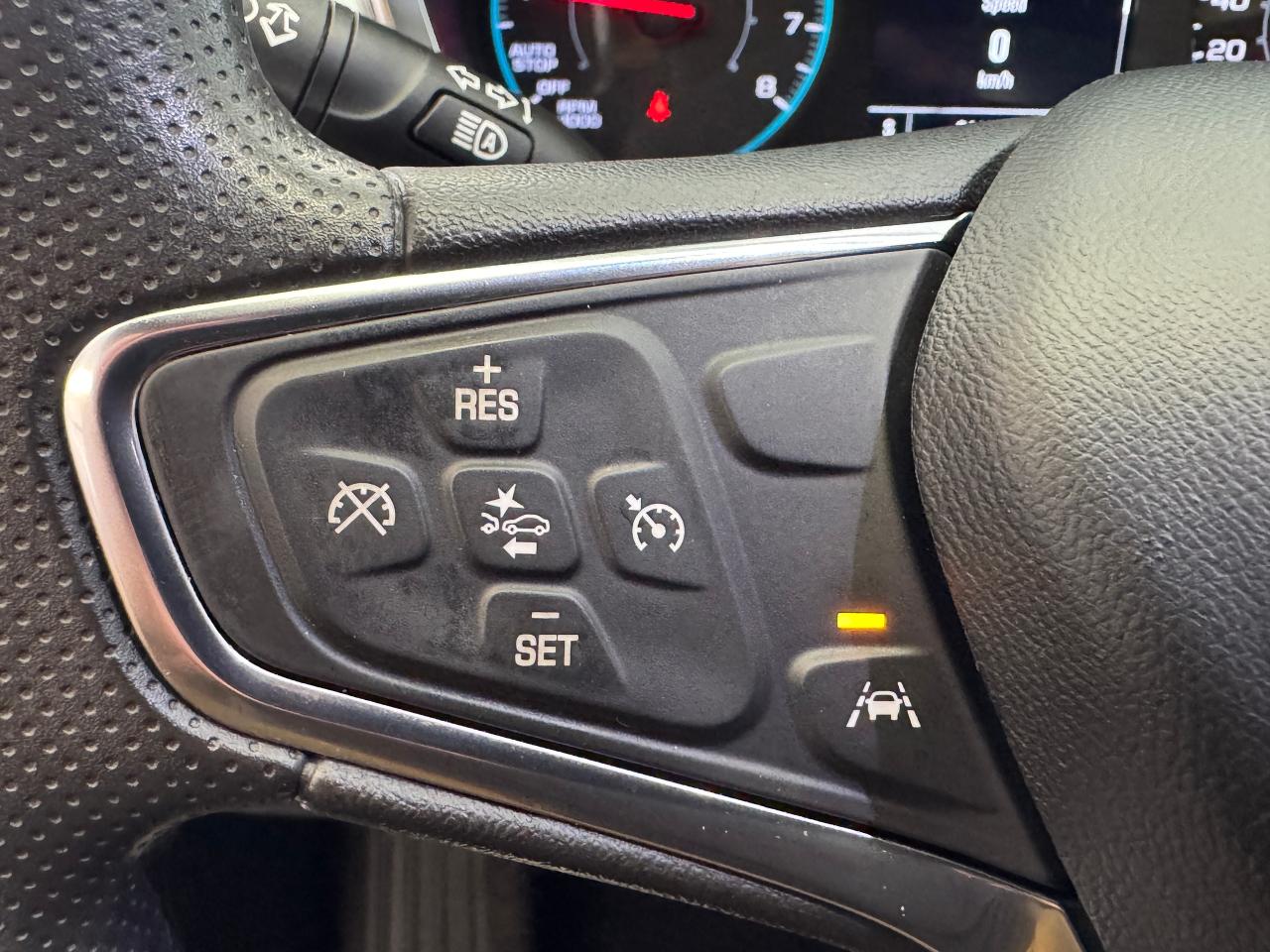 2021 Chevrolet Equinox LS AWD+New Tires+CLEAN! ONE OWNER+CLEAN CARFAX - Photo #4