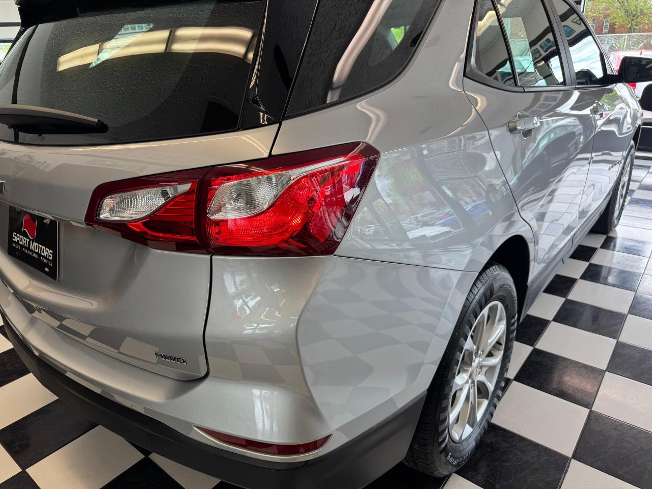 2021 Chevrolet Equinox LS AWD+New Tires+CLEAN! ONE OWNER+CLEAN CARFAX - Photo #42