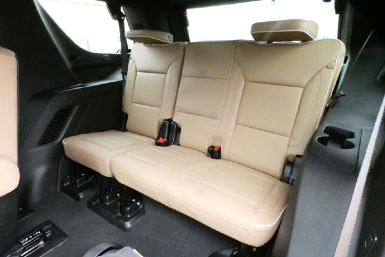 2024 Chevrolet Tahoe Premier 4WD w/H&C L, NAV, BUC - Photo #9