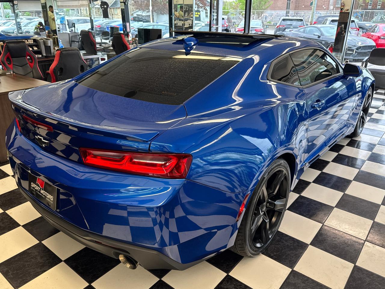 2018 Chevrolet Camaro LT RS+New Tires+Sunroof+Remote Start+CLEAN CARFAX Photo9