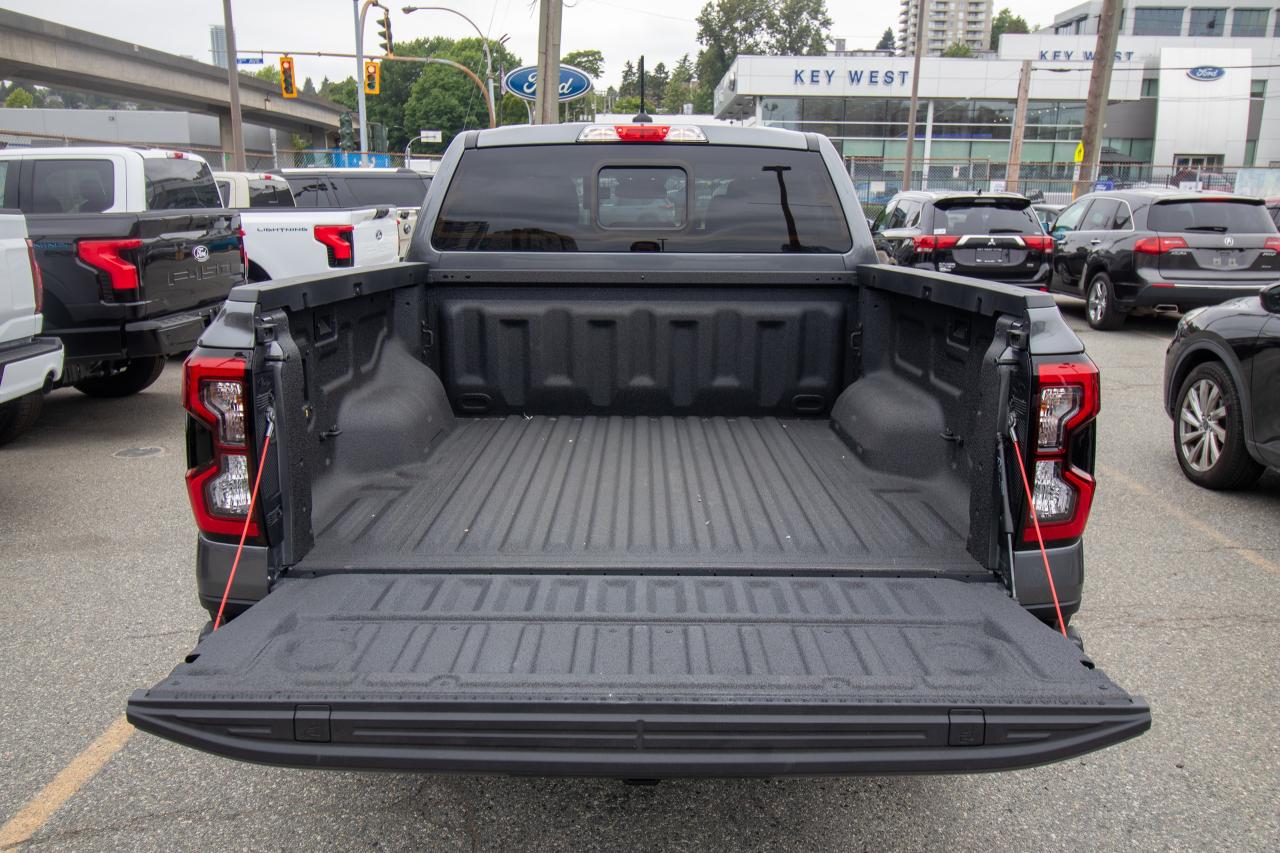 2024 Ford Ranger XLT 4WD SUPERCREW 5' BOX Photo5