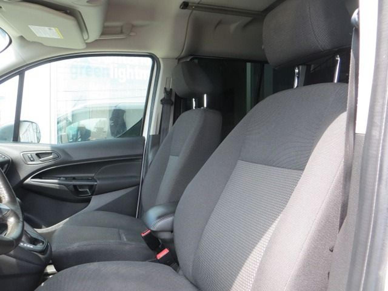 2018 Ford Transit Connect CERTIFIED, VERSATILE PASSENGERS & CARGO CONNECT - Photo #9