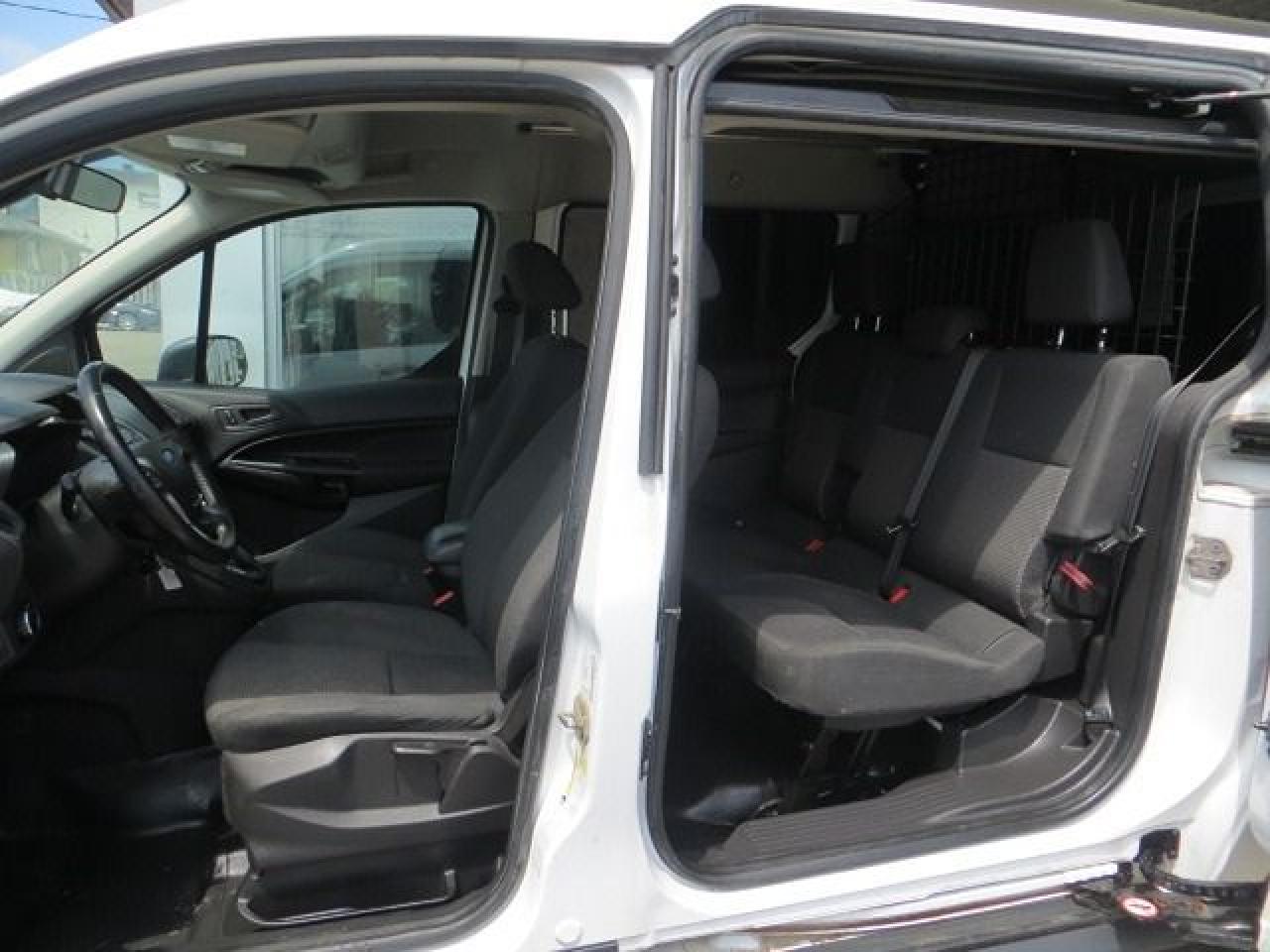 2018 Ford Transit Connect CERTIFIED, VERSATILE PASSENGERS & CARGO CONNECT - Photo #11