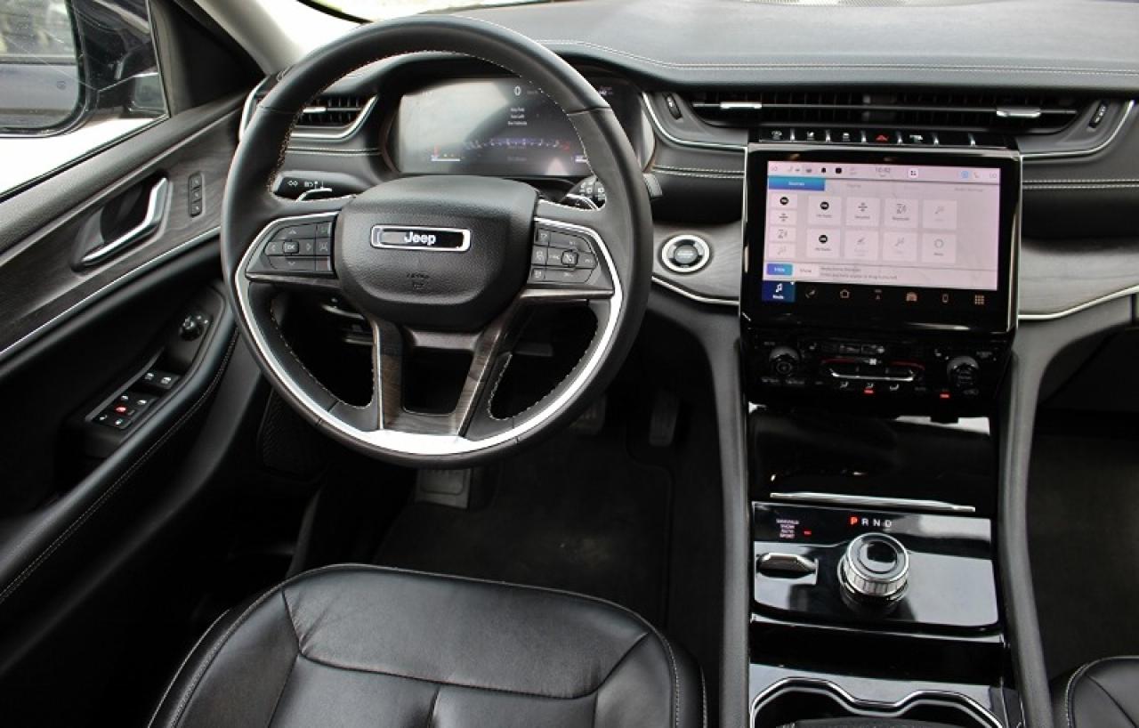 2023 Jeep Grand Cherokee Limited*4x4*Heated Leather*CarPlay*Rear Cam*Navi - Photo #18