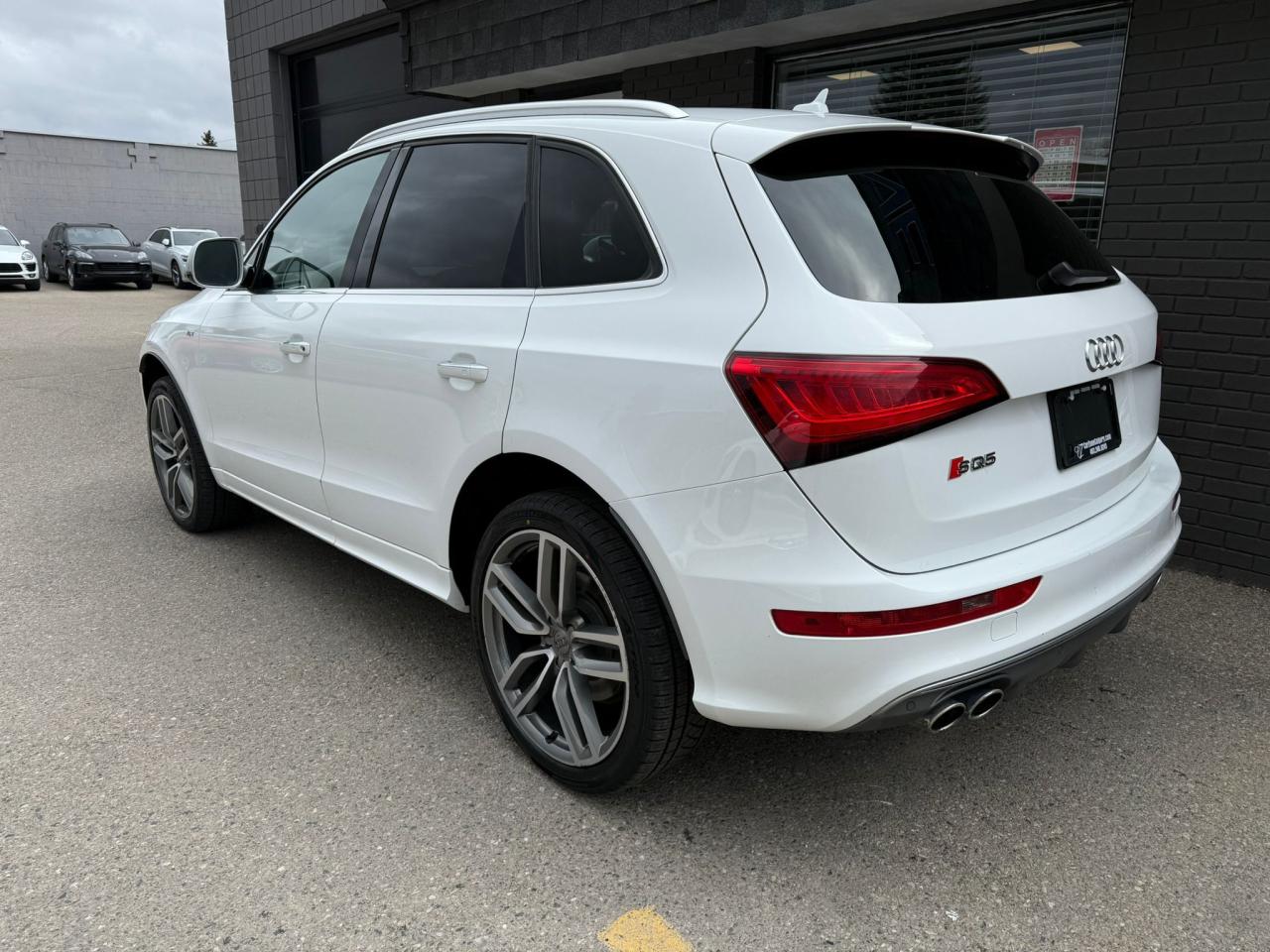 2016 Audi SQ5 Quattro 3.0T Progressiv - Photo #9