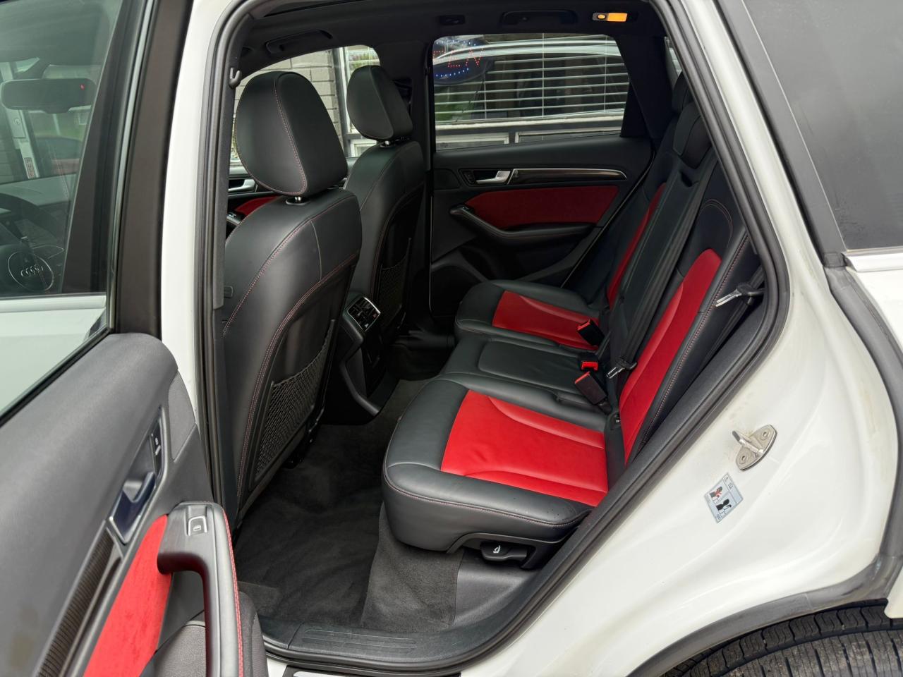 2016 Audi SQ5 Quattro 3.0T Progressiv - Photo #12