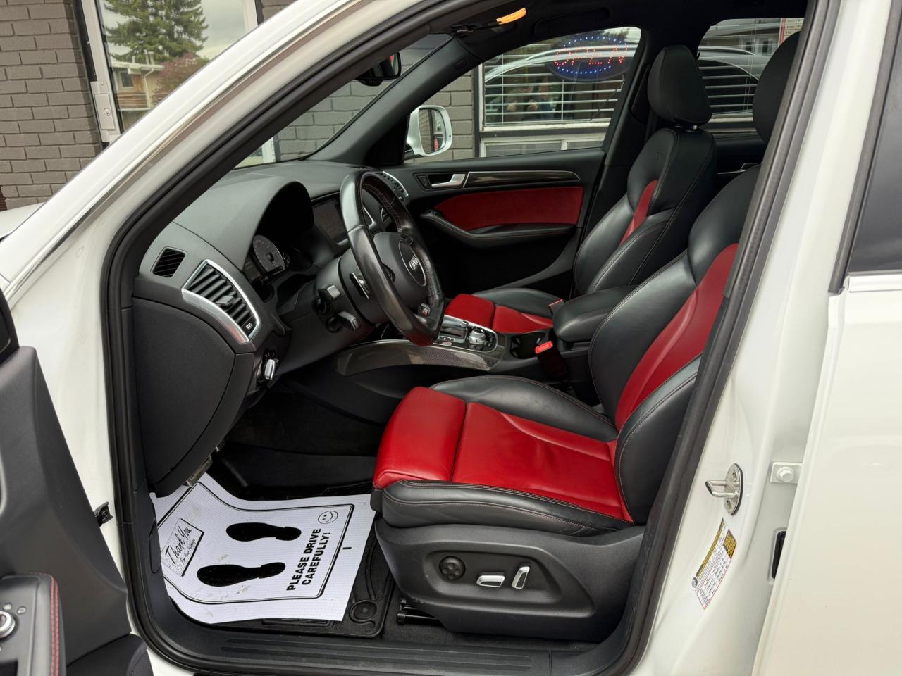 2016 Audi SQ5 Quattro 3.0T Progressiv - Photo #17