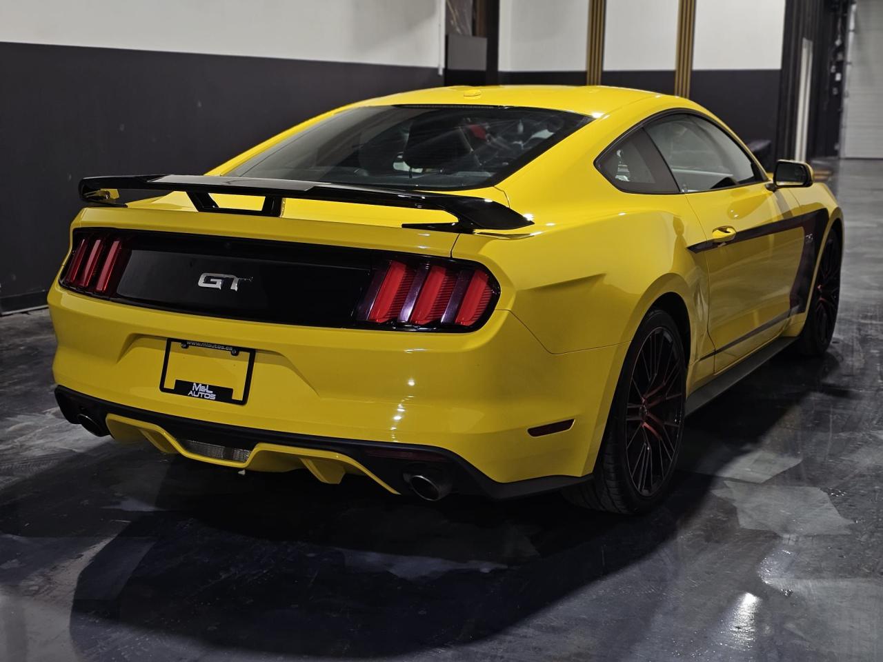 2015 Ford Mustang GT Premium - Photo #5